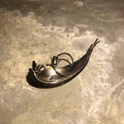 2.nd Hand - Slv broche med blomster