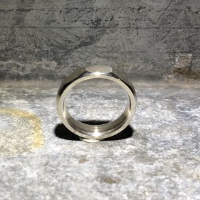 Herrering i slv med 3 store facetter