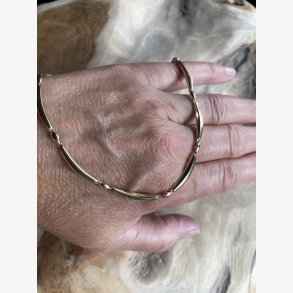 Collier i 14krt.
